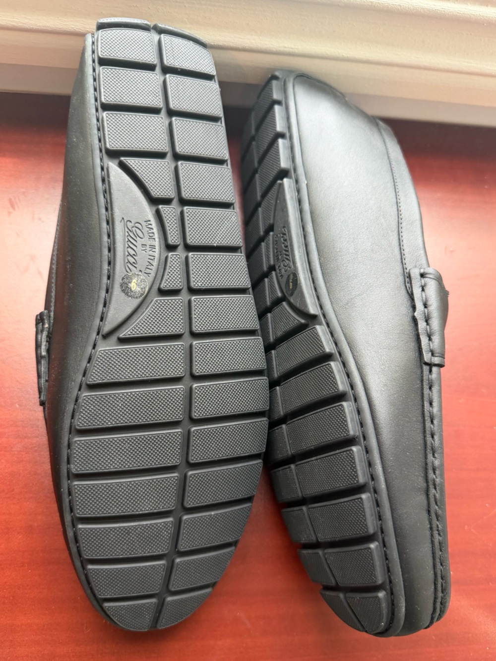 Gucci Black Embossed Leather Penny Loafers - Picture 2 of 2